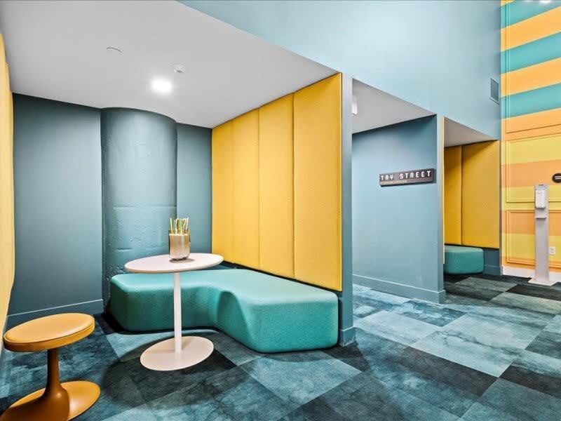 Cozysuites Modern 1Br, Downtown 피츠버그 외부 사진