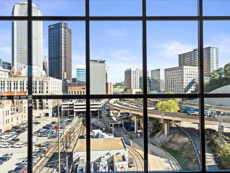 Cozysuites Modern 1Br, Downtown 피츠버그 외부 사진